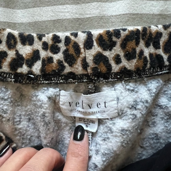 Leopard Print Sweatsuit - Picture 2 of 2